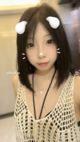 爱美的女孩的照片