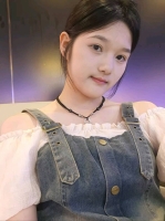 小羽的照片