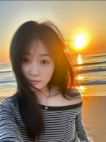 小爱丫的照片