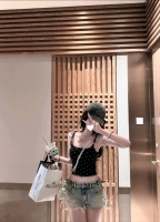 杳杳妹妹的照片