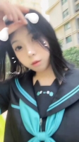 爱美的女孩的照片