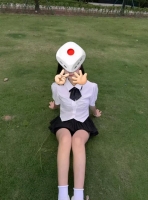 幼稚的小宝贝的照片