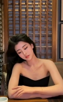 于彤的照片