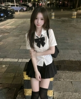 杳杳妹妹的照片