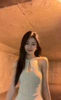 于彤的照片