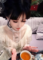 糖蒸栗粉糕的照片