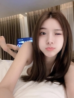 淘气鬼玲玲的照片