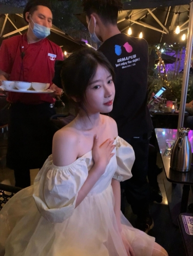 八九不离十n178的照片