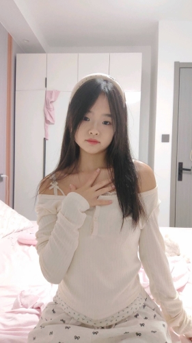 鱼也的照片