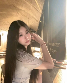 李云朵的照片