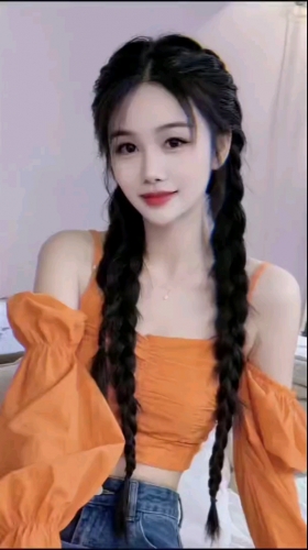 手握玫瑰的照片