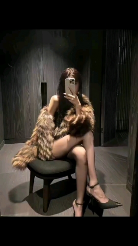 安夜色的照片