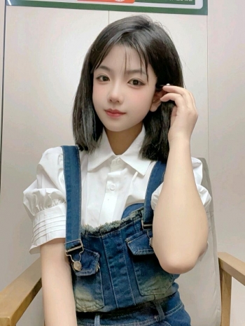 萱妹妹的照片