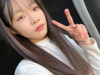 李云朵的照片
