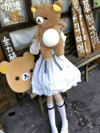 某某呢的照片