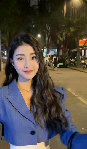 于彤的照片