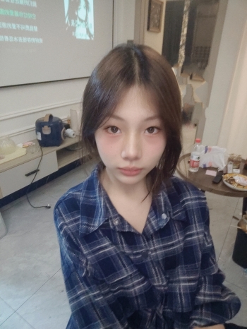 不见花海吖的照片