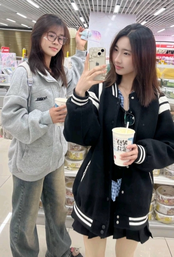 每天都吃小龙虾的照片