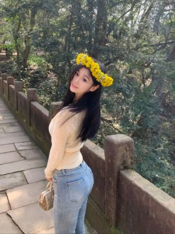 彤彤妹妹i的照片
