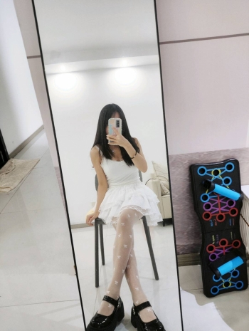 鱼也的照片
