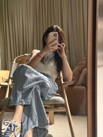跳舞的小僵尸的照片
