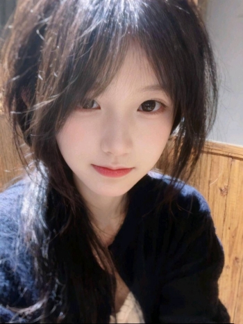 琪琪爱吃糖的照片