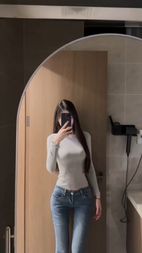 小羽涵的照片