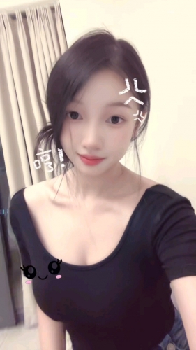 语过添晴的照片
