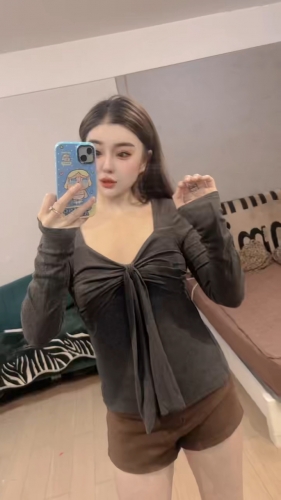 YK丽娜的照片
