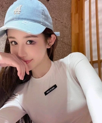 宋佳玲的照片