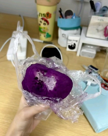 微微微笑的照片