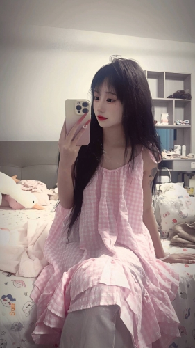 小欣欣爱吃肉肉的照片
