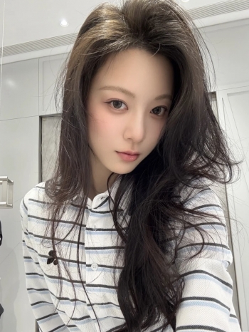 许婉儿的照片