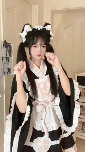娜娜天之饺子的照片