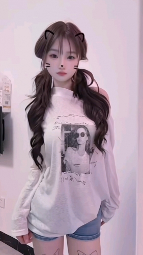 川妹朵朵的照片