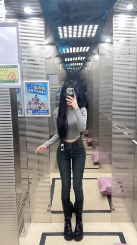 小羽涵的照片