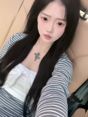小晴超乖的照片