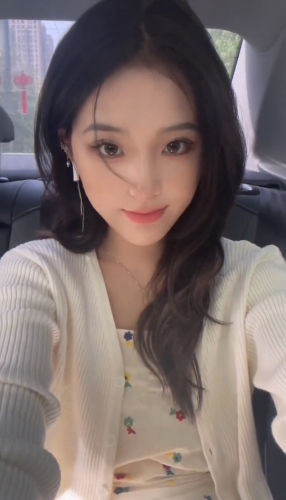 露露l的照片