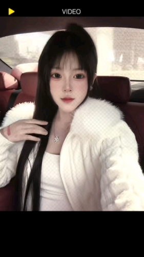 纹身师琳琳的照片