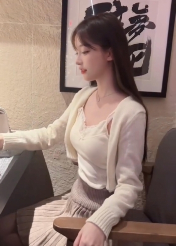 兰蓝的照片