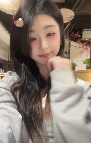 韩琳琳的照片