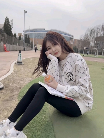 天使女妖翅膀的照片