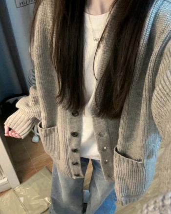 微微微笑的照片