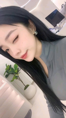 泡芙丫的照片