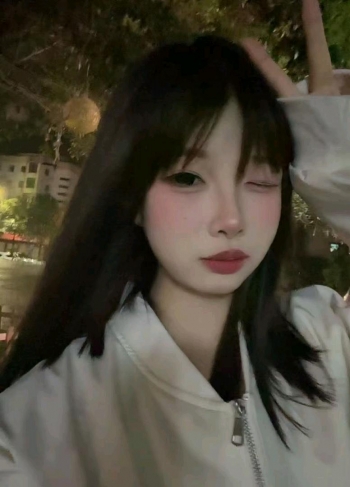 安晓妍的照片
