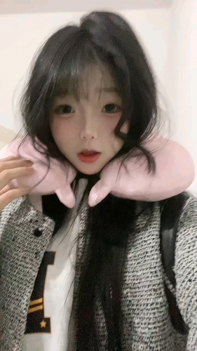 嘻哆哆的照片