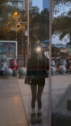 小鱼爱摸鱼的照片