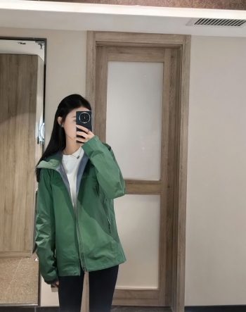 笑笑很爱笑的照片