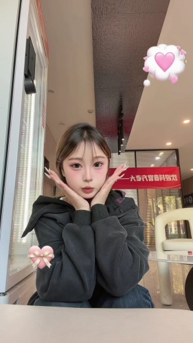 何人的照片