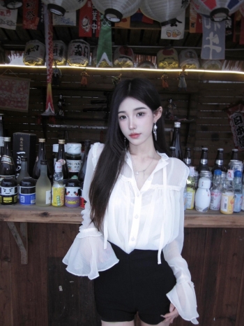 小C奈奈的照片
